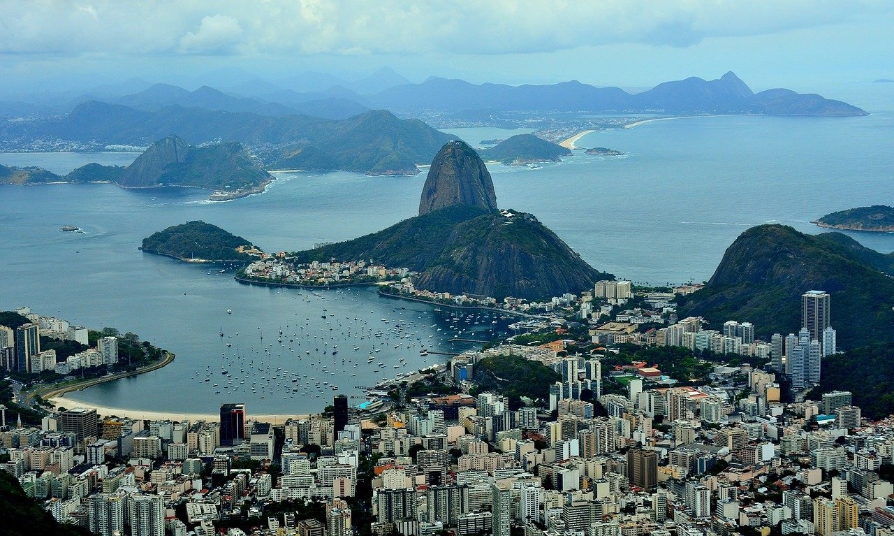 Why should I study in Rio de Janeiro, Brazil?